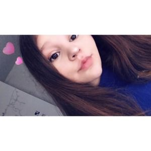 Meet your Posher, Alexis